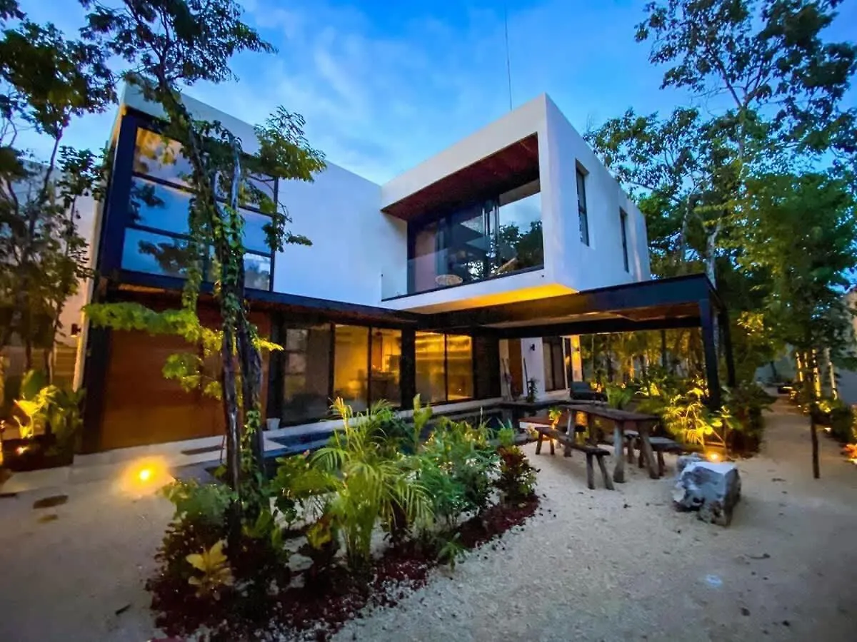 Casa de Férias Casa Kefi- Award Winning Villa - Tulum Jungle Paradise